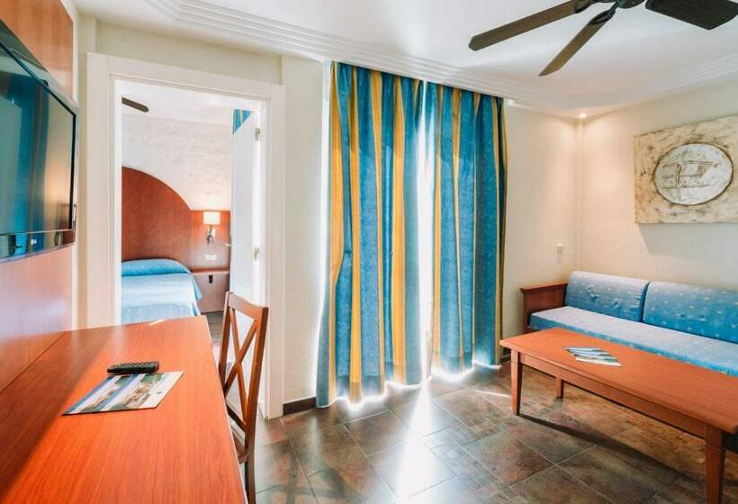 غرفة قياسية ثلاثية, Park Club Europe All Inclusive Resort