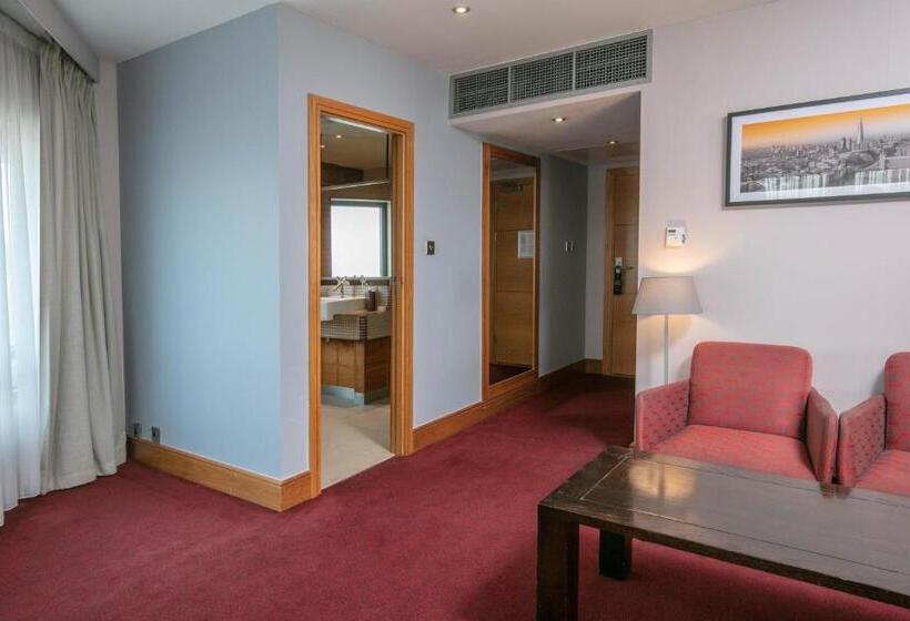 ジュニアスイート, The Crown London, Worldhotels Distinctive