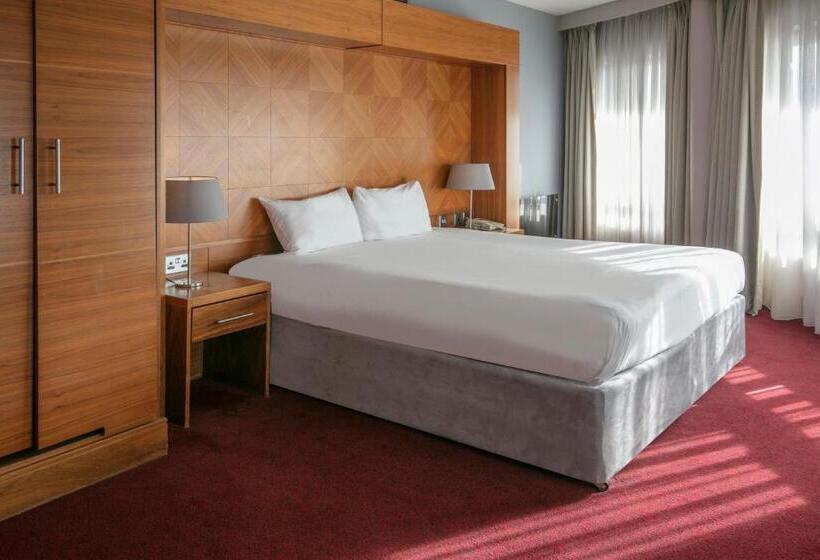 Люкс Кровать Кинг, The Crown London, Worldhotels Distinctive