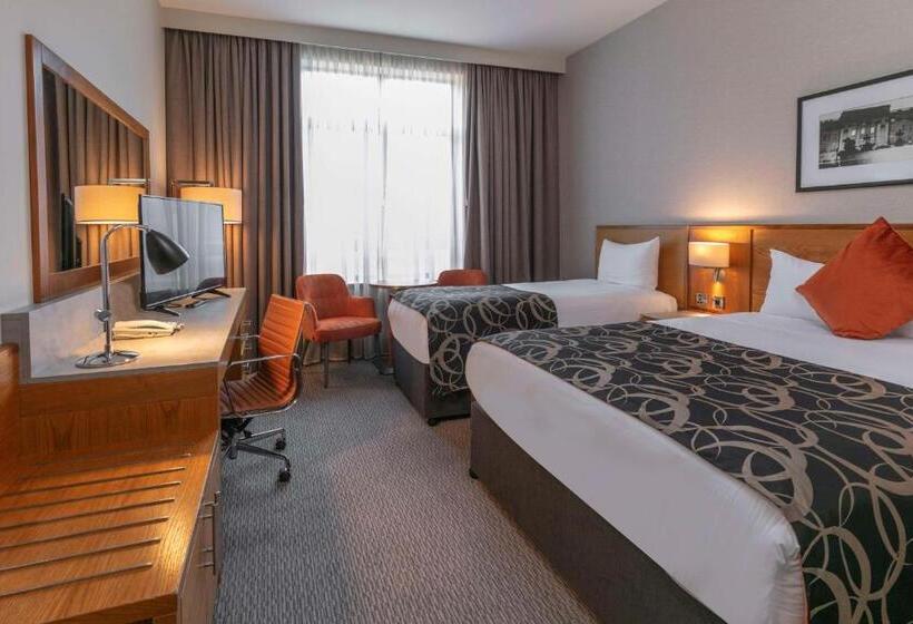 エグゼクティブファミリールーム, The Crown London, Worldhotels Distinctive