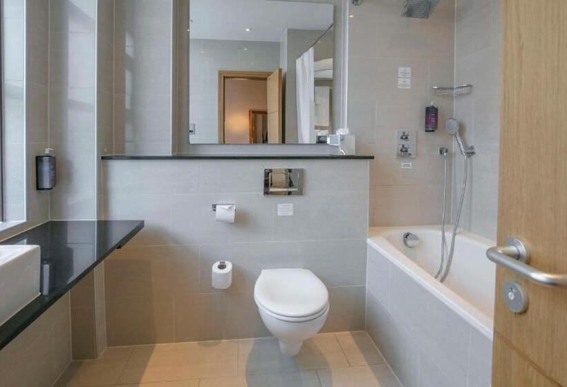 エグゼクティブファミリールーム, The Crown London, Worldhotels Distinctive