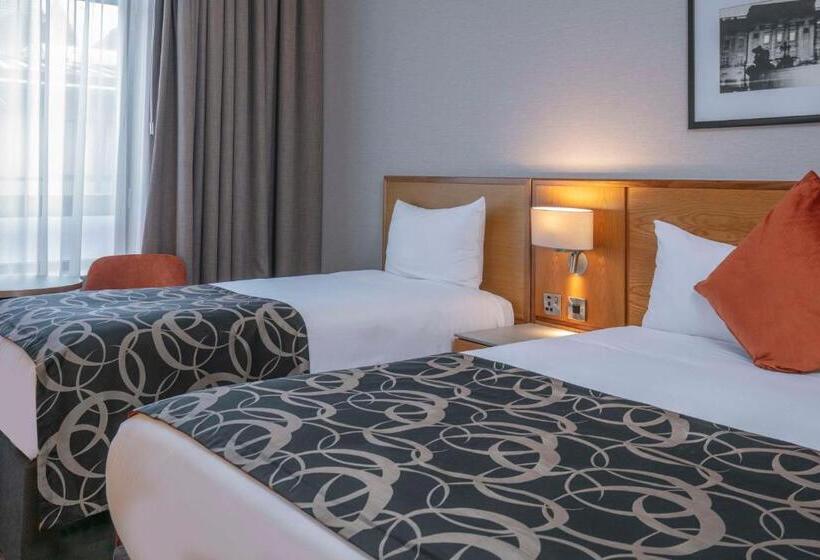 Представительский семейный номер, The Crown London, Worldhotels Distinctive