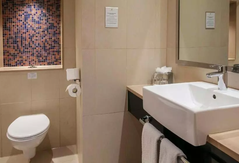 ファミリールーム, The Crown London, Worldhotels Distinctive