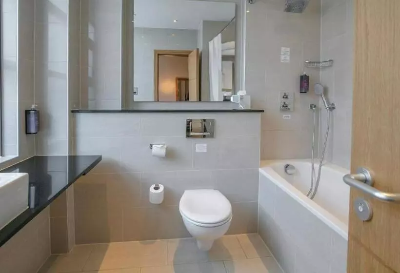 ファミリールーム, The Crown London, Worldhotels Distinctive