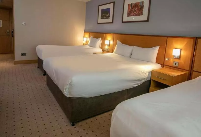 ファミリールーム, The Crown London, Worldhotels Distinctive