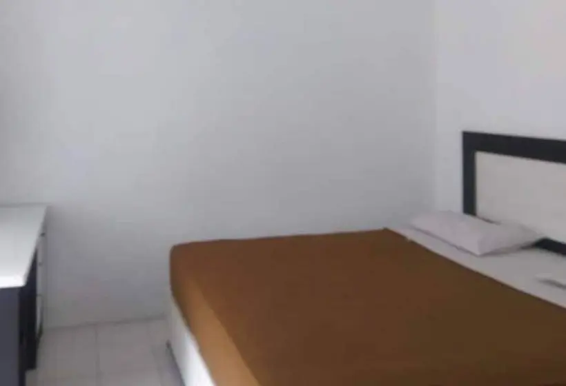 スタンダードルーム, Reddoorz Syariah @ Hotel Kencana Tasikmalaya