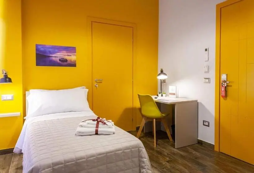 スタンダードシングルルーム, Five Rooms Brolo