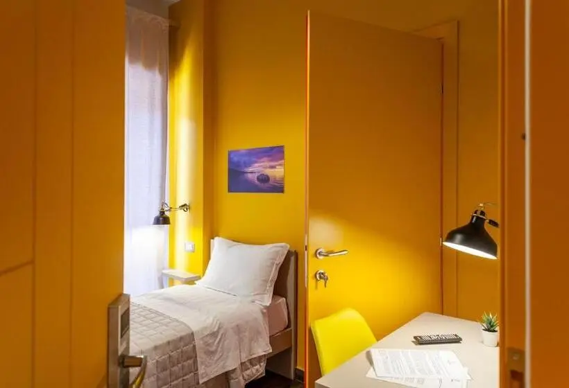 スタンダードシングルルーム, Five Rooms Brolo