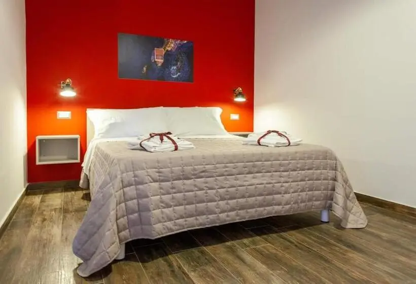 ファミリールーム, Five Rooms Brolo