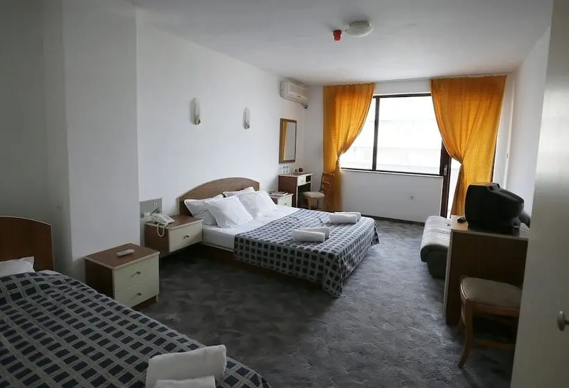 اتاق خانوادگی, Corona By Asteri Hotels