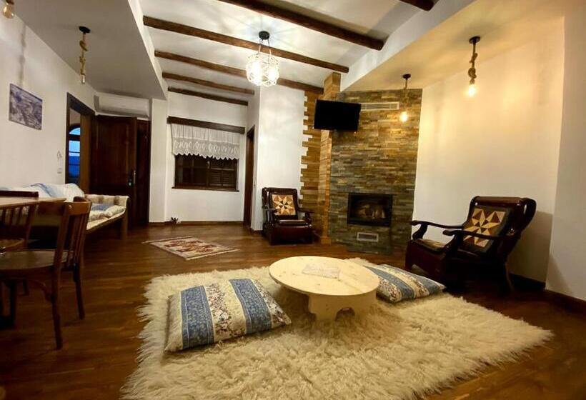 가든 전망 스위트, Nëna Dashuri Agroturizëm