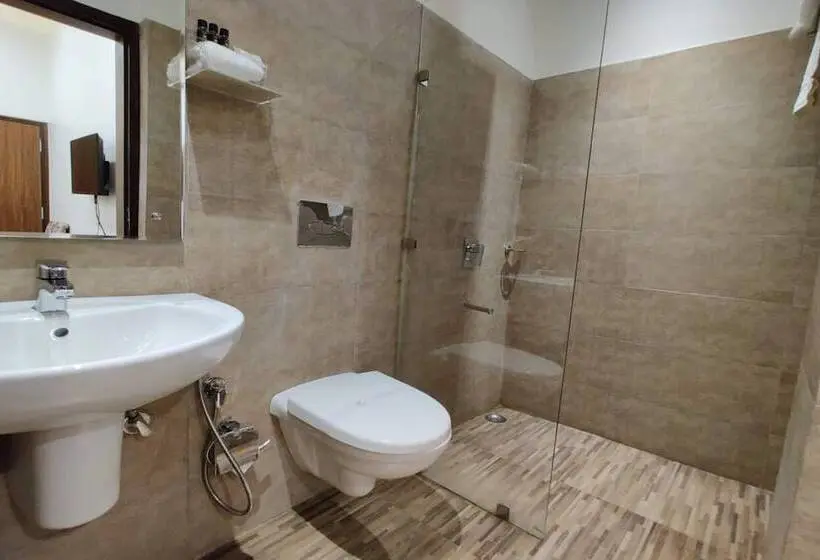 Chambre Deluxe, La Imperio