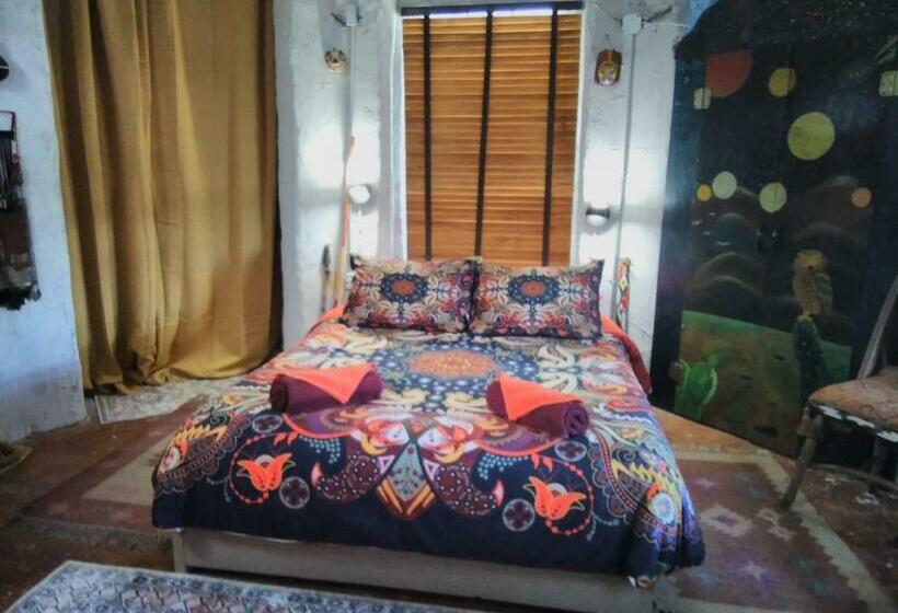 标准工作室, La Loma Del Chivo Nabalom