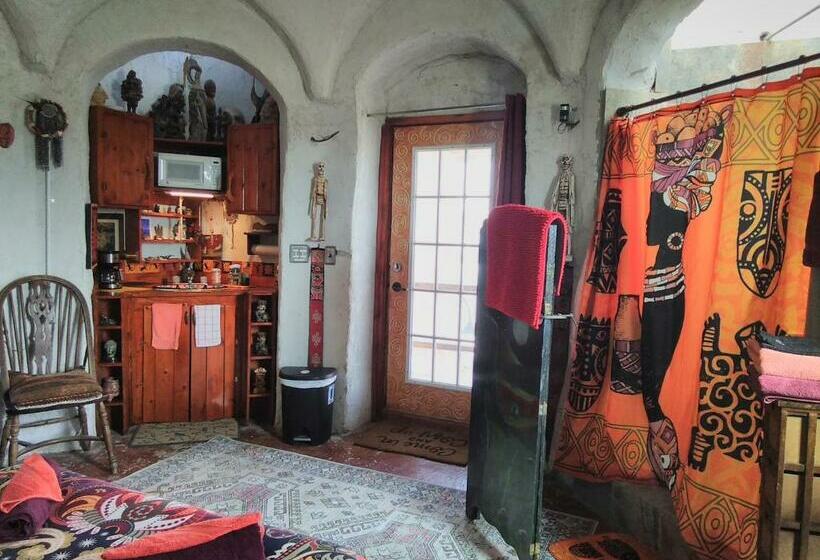 标准工作室, La Loma Del Chivo Nabalom