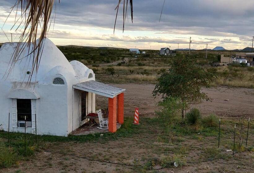 标准工作室, La Loma Del Chivo Nabalom