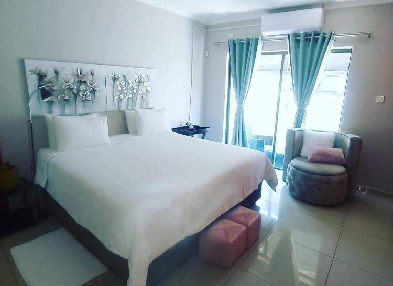 اتاق لوکس با تخت بزرگ, Twenty4ten Guesthouse