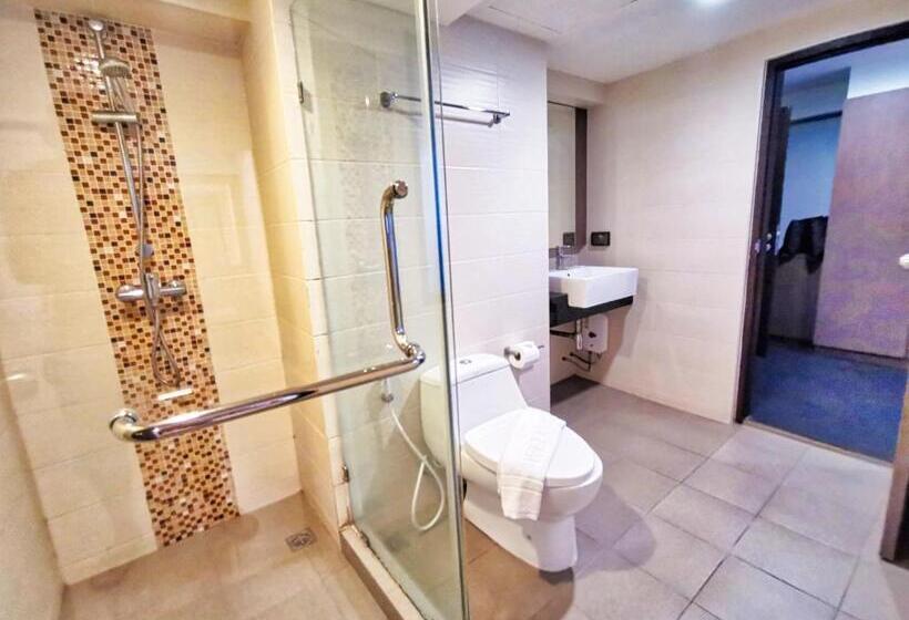 סוויטה דלוקס, Scandia Beach