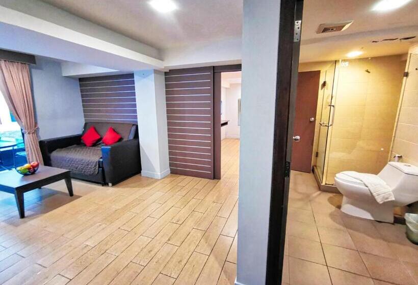 סוויטה דלוקס, Scandia Beach