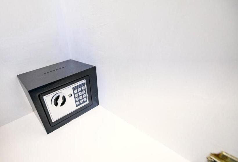 סוויטה, Scandia Beach