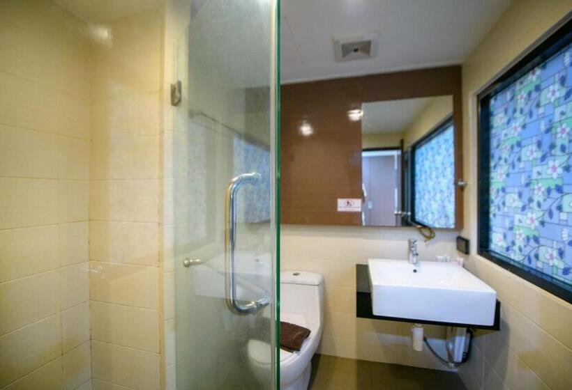 Suite, Scandia Beach