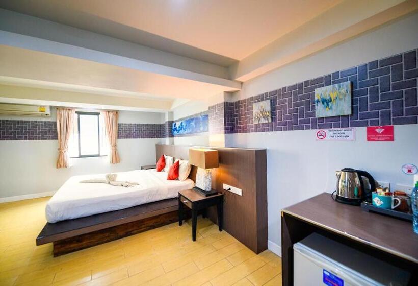Suite, Scandia Beach