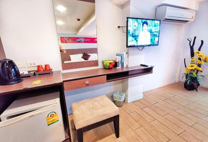 חדר סופריור נוף לבריכה, Scandia Beach