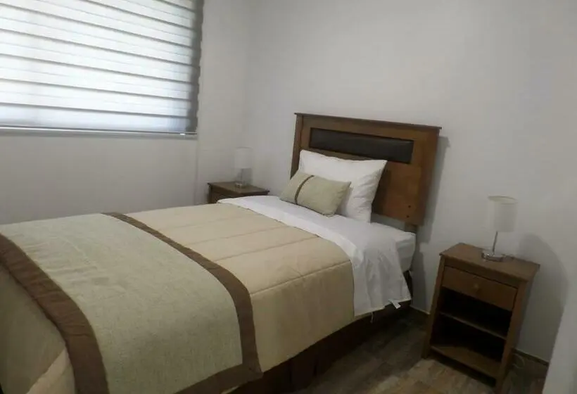 اتاق استاندارد یک نفره, Carolina Hostal