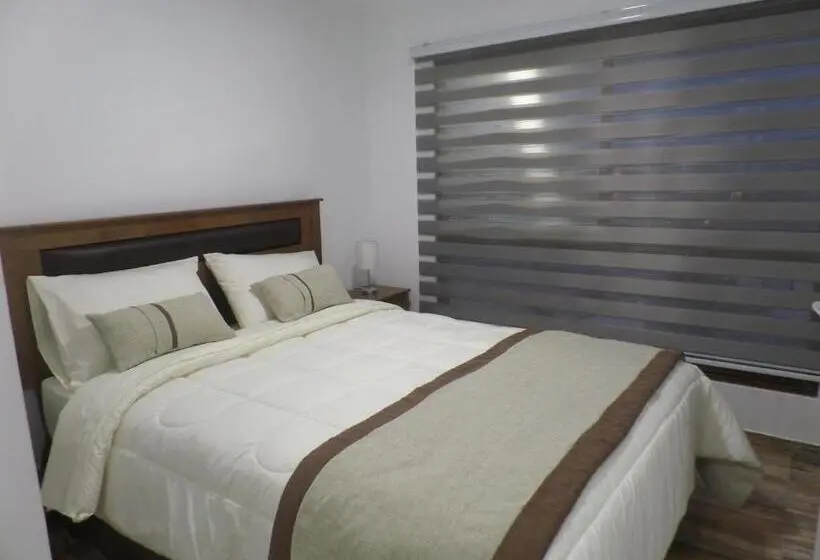 اتاق استاندارد, Carolina Hostal