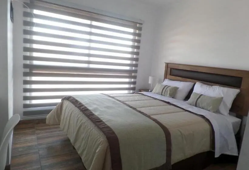 اتاق استاندارد, Carolina Hostal