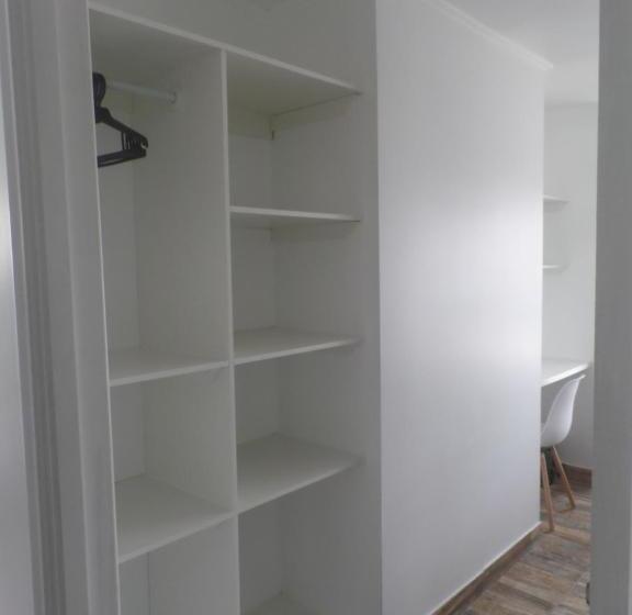 اتاق استاندارد, Carolina Hostal