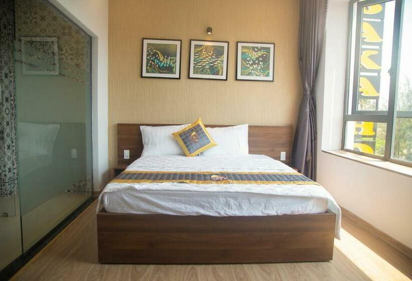 اتاق لوکس با چشمانداز دریا, Khách Sạn Phú Yên   Baka