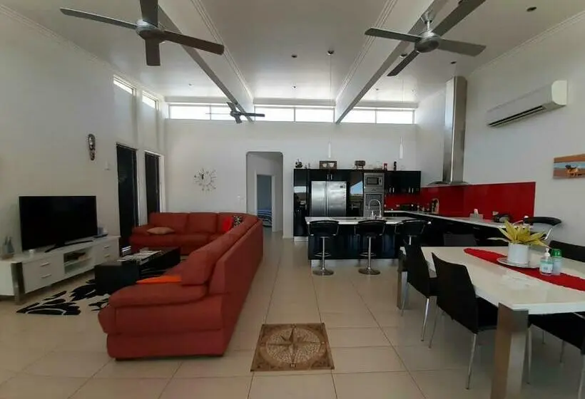 オーシャンビューの１ベッドルームビラ, Pelican Point Waterfront Resort Formerly Carnarvon Beach Retreat