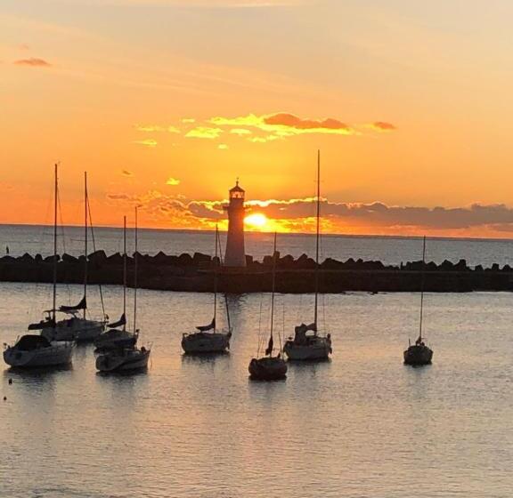 Апартаменты 1 Спальня, Argo Apartments