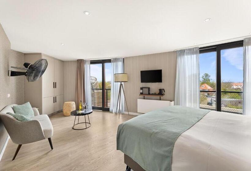 סוויטת ג'וניור, Suites Boulevard 17