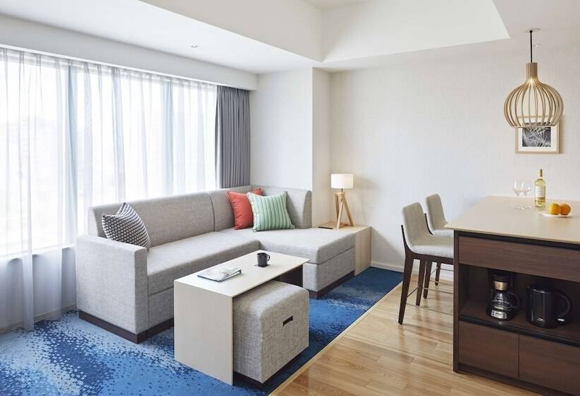 Люкс, Hyatt House Kanazawa
