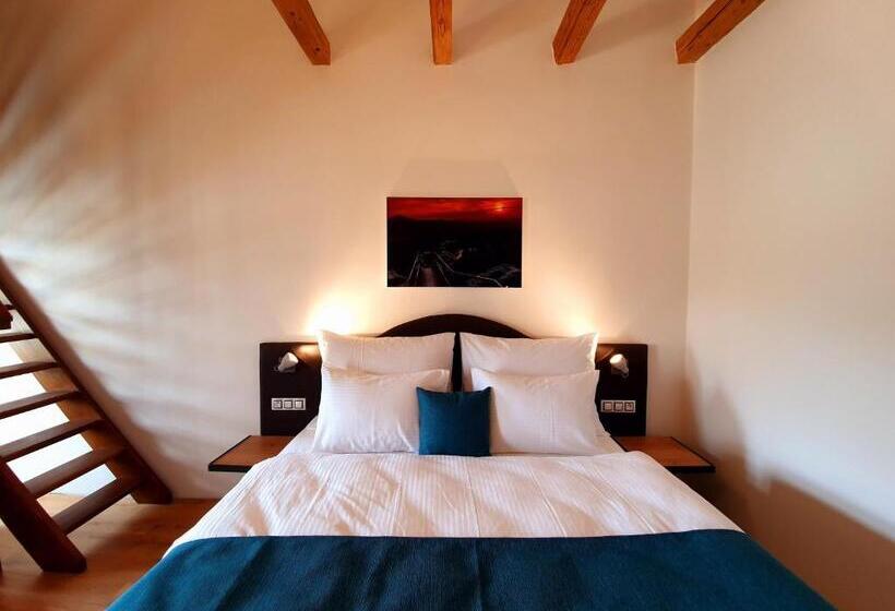 Familiesuite, Kortus