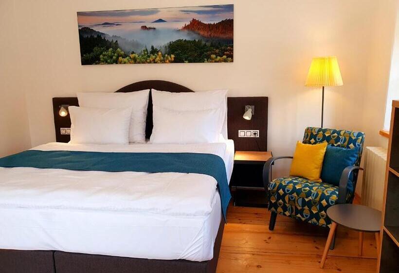 Standard Værelse, Kortus