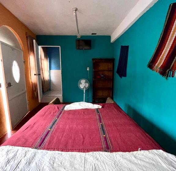 اتاق لوکس, Posada Gutierrez