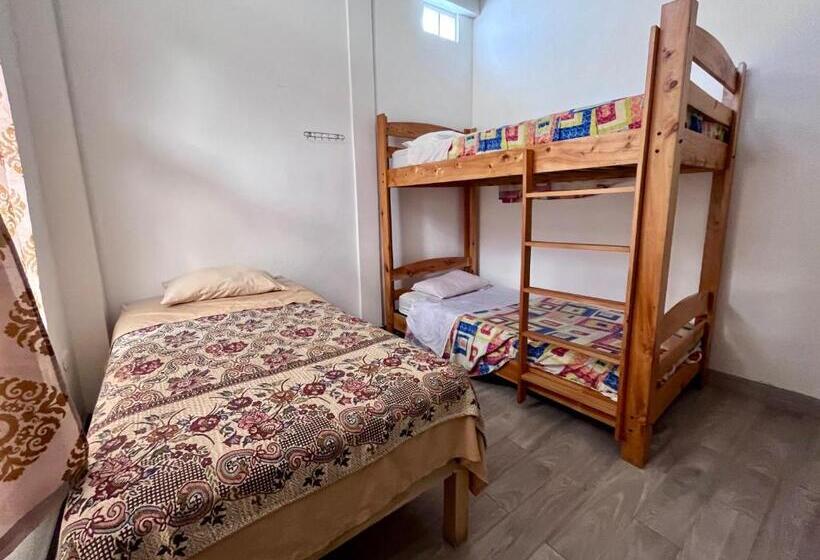 اتاق استاندارد سه نفره, Posada Gutierrez