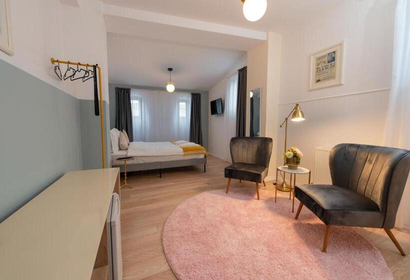 اتاق استاندارد, Stil Oldtown