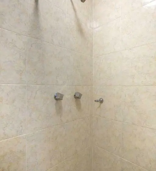 اتاق استاندارد سه نفره, Villa Hermosa
