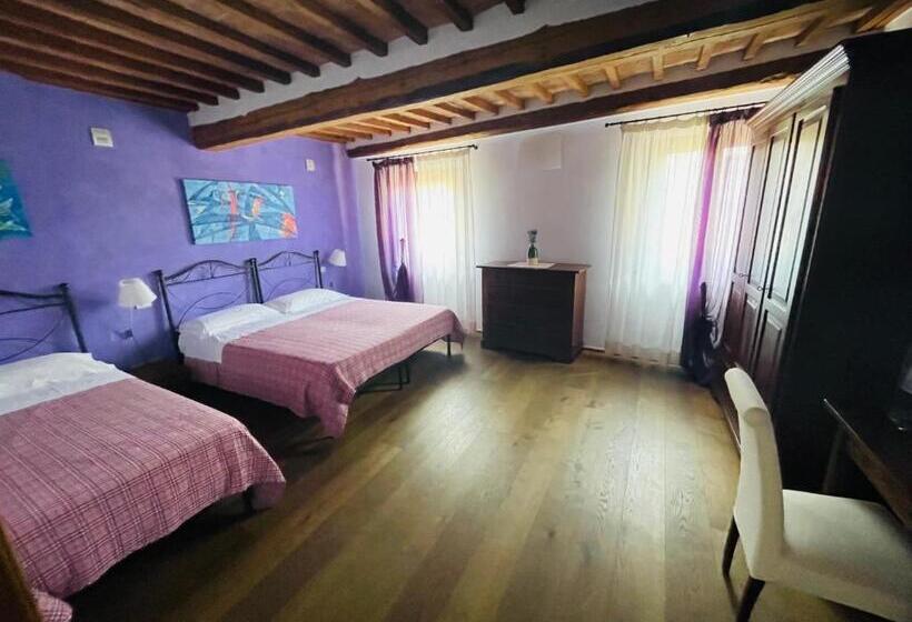 Négyágyas Superior Szoba, Bed & Breakfast Montepulciano