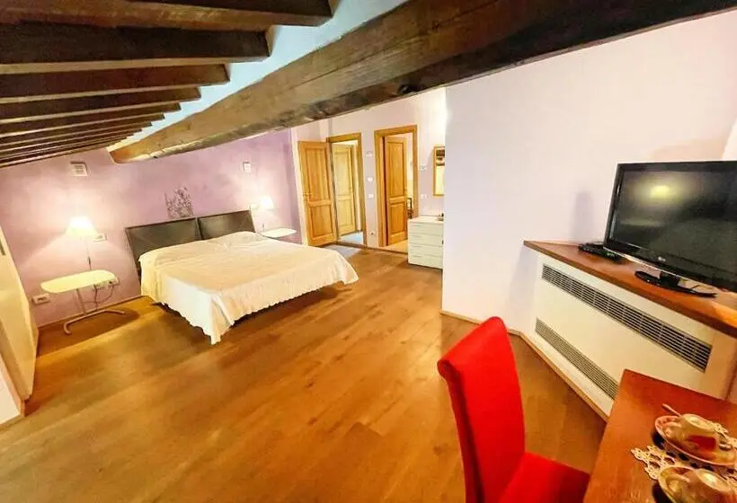 Quarto standard, Il Corso