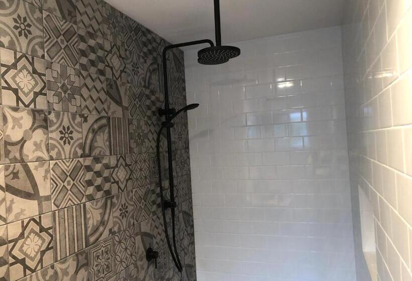 חדר דלוקס עם מיטת קינג, Mole Creek Hideaway