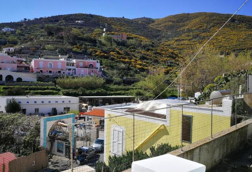 带海景标准四人间, Visitponza   Palazzetto Azzurro