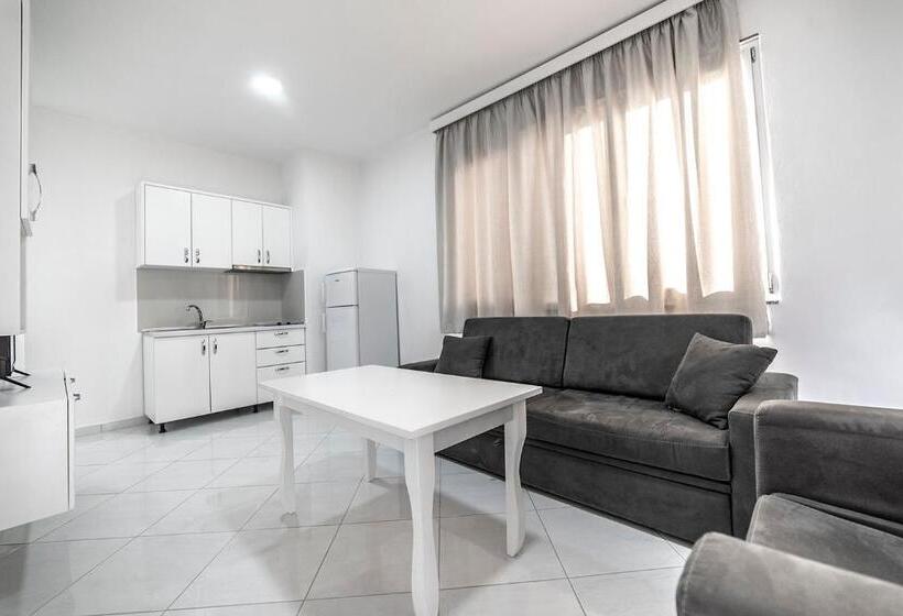 1ベッドルームアパートメント, Royal Palace