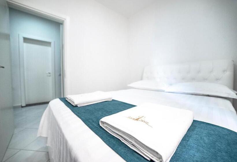 1ベッドルームアパートメント, Royal Palace