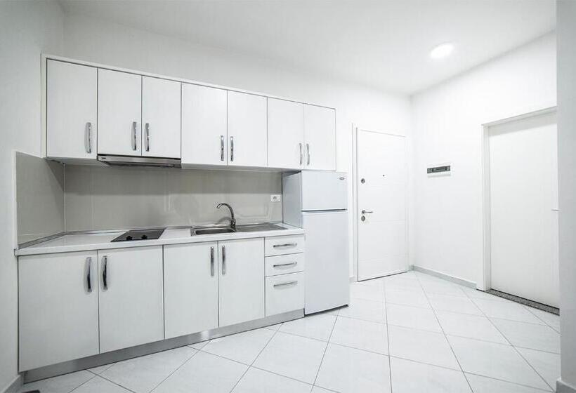 1ベッドルームアパートメント, Royal Palace