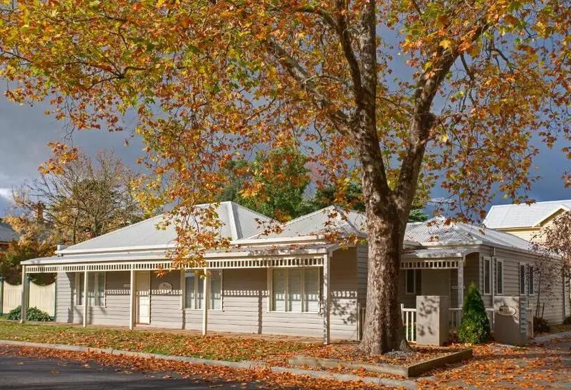 ２ベッドルームハウス, Mews Cottages