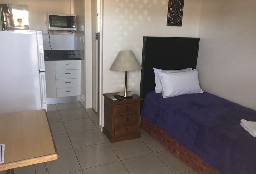 غرفة قياسية فردية, Granville Tavern And Motel